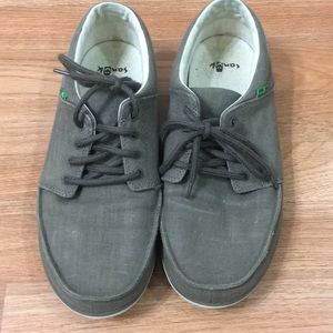 Sanuk casual loafers